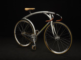 自転車の誕生から弱虫ペダルまで展示する「自転車の世紀」開催 画像